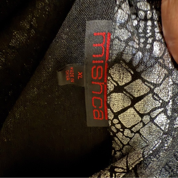 Mishca Stylish Black and Gray Tie-Front Blouse Reptile Snake Metallic Cardigan - Picture 6 of 7